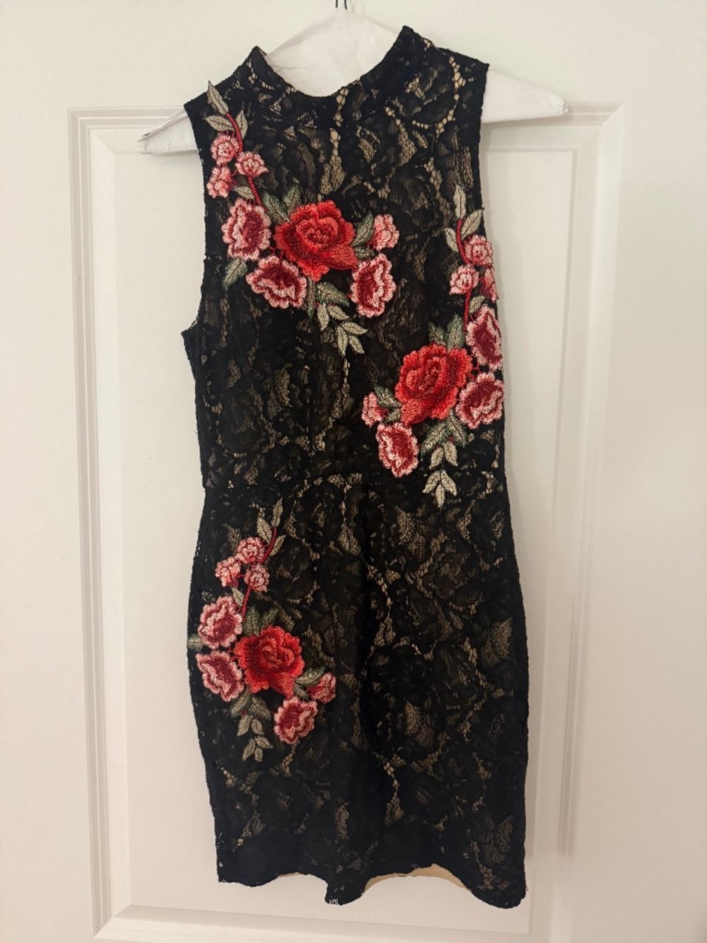 Black bodycon dress